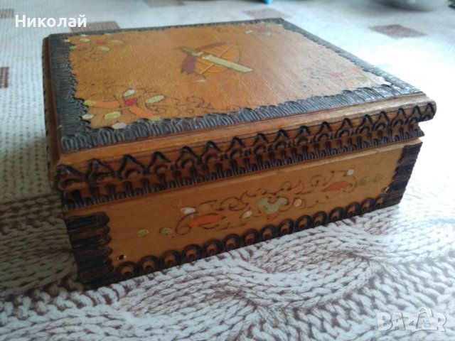 Дървена кутия за цигари 