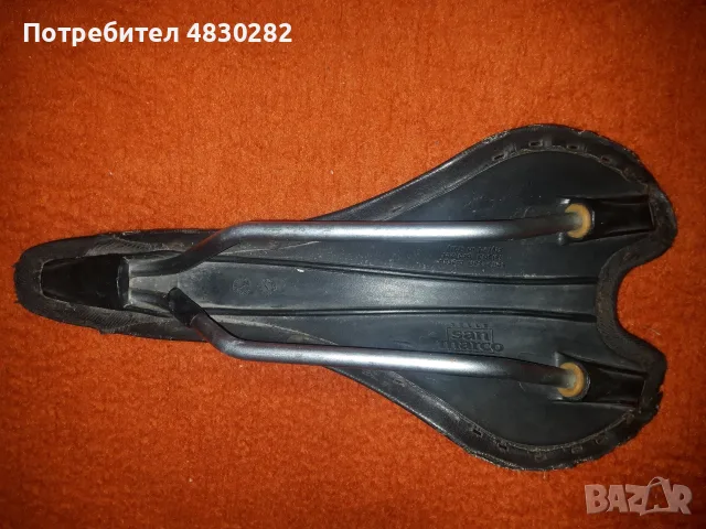 Стара отлична седалка Selle italia island, снимка 7 - Части за велосипеди - 55742641