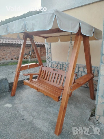 Градинска люлка от масив.