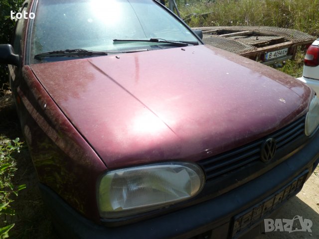 VW Golf 1,6, снимка 5 - Автомобили и джипове - 33717377