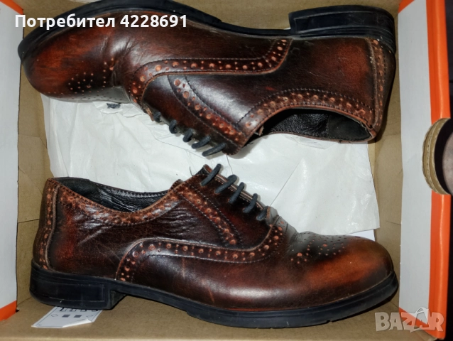 Продавам два чифта дамски обувки и кожени ботуши , снимка 5 - Дамски ежедневни обувки - 52450930