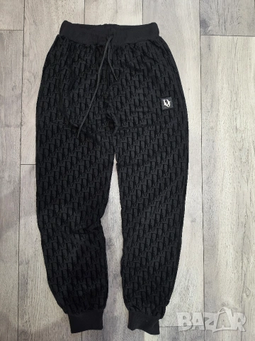 Dior - дамски комплект размер Л/ХЛ, снимка 2 - Спортни екипи - 54225640