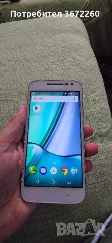 Много стар, но запазен и работещ телефон Motorola G Play. , снимка 2 - Motorola - 52212251