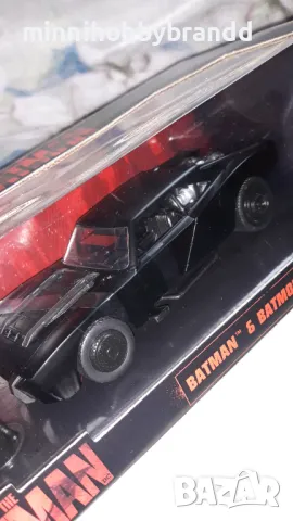 BATMAN & BATMANMOBILE 1.24   JADA  TOP TOP  TOP  MODEL. , снимка 4 - Колекции - 47675917