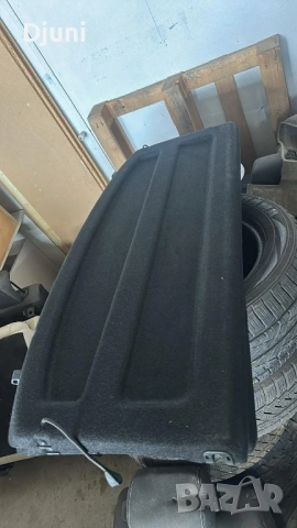 Задни седалки и задна кора Renault Clio 5, снимка 3 - Части - 54043484