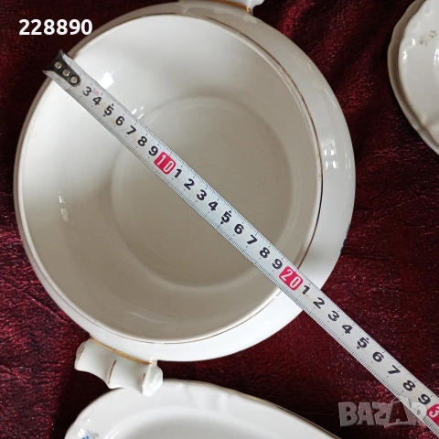 Български порцелан сервиз -35части, снимка 6 - Антикварни и старинни предмети - 53219008