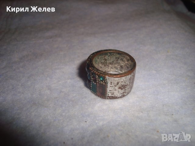 СТАР МЕСИНГОВ ВИНТИДЖ АРТ ПРЪСТЕН ТИП ХАЛКА с ЦВЕТНИ КРИСТАЛИ и ЕМАЙЛ-ЛАК 20319, снимка 8 - Пръстени - 37442775