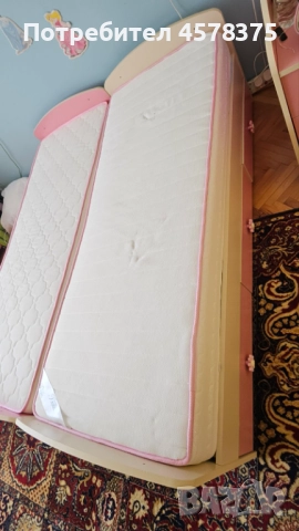 детско легло за момиче с матрак, шкаф, скрин и бюро, снимка 4 - Мебели за детската стая - 51524396