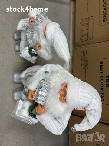 Коледна декоративна фигура Дядо Коледа в сребристи орнаменти, снимка 3 - Декорация за дома - 52525510