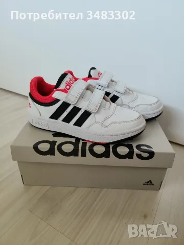 Маратонки Adidas , снимка 2 - Детски маратонки - 56329637