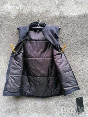 Продавам нов качествен черен мъжки елек Arc'teryx Atom SL Vest Mens , снимка 8 - Други - 36802141