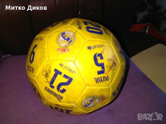 Топка подписана принт Барселона сезон 2013-14, снимка 9 - Футбол - 31904595