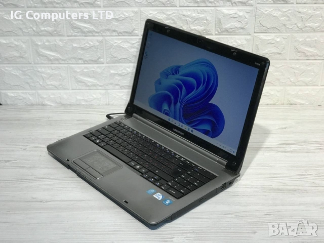 Перфектен Немски Двуядрен Лаптоп Medion 4Gb, 500Gb HDMI WINDOWS 10 КАМЕРА БАТЕРИЯ, снимка 2 - Лаптопи за дома - 52943481