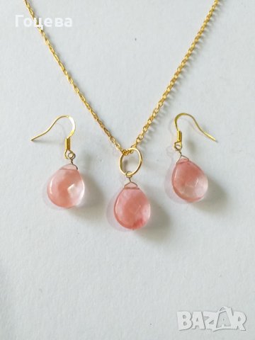 Прелестен комплект бижута обици и колие с красиви камъни Черешов кварц , снимка 1