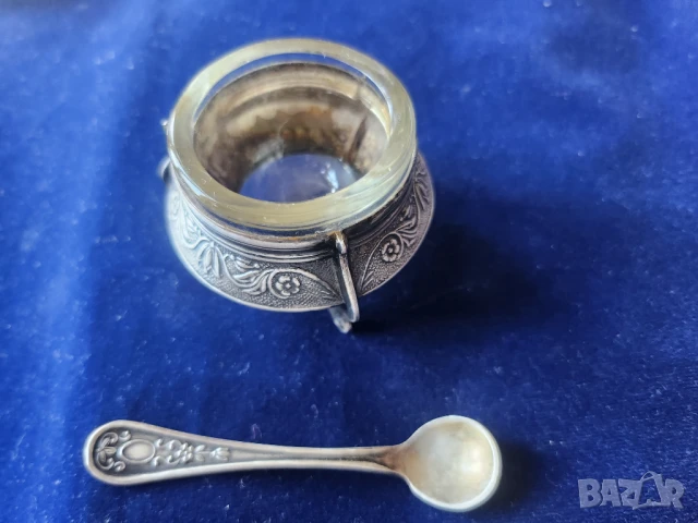 съдче за хайвер, горчица,подправки 3 броя в обков от мелхиор, с поднос + 3 лъжички /посребрени, снимка 5 - Други ценни предмети - 51154710