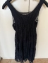 Дантелена черна рокля М, снимка 3