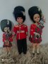 Лот стари кукли в традиционна носия британска, снимка 4