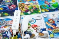 Nintendo Wii с 555 игри Super Mario, Kirby, Sonic,, снимка 2