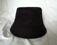 Изчистена шапка идиотка в черен цвят, снимка 1 - Шапки - 37099193