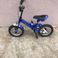 Малък велосипед с педали 40лв, снимка 1 - Велосипеди - 40852705