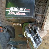 Продавам извънбордов двигател MERCURY-SUPER America 60/70HP, внос от Италия, за части, снимка 1 - Воден транспорт - 38124190