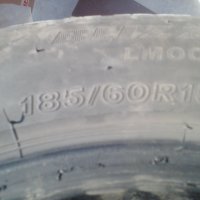 Bridgestone зимни гуми 185/60 R15, снимка 2 - Гуми и джанти - 37161585