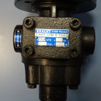 Хидравлична помпа KRACHT FMVZ 1/30 R 7DE1 Reduction Gear Oil Pump 13.6cm3, снимка 5 - Резервни части за машини - 42221658
