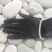 Сатенени ръкавици с перлени гривни 25161+8506-2pcs, снимка 4 - Ръкавици - 42432691