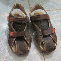 Продавам сандалки за момиче изцяло от естествена кожа, снимка 4 - Детски сандали и чехли - 28790411