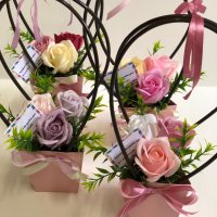 Букет от сапунени рози, снимка 1 - Подаръци за жени - 41926042