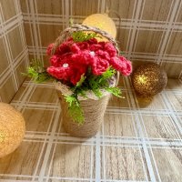 Ръчно направени  кошнички с плетени на една кука цветя, снимка 7 - Други - 44460903