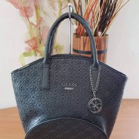 Черна чанта Guess код SG67, снимка 1 - Чанти - 38139157