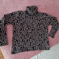 Дамска блуза Balenciaga , снимка 1 - Блузи с дълъг ръкав и пуловери - 44740882