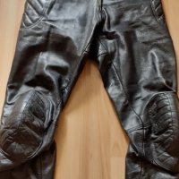 Моторджийски панталон естествена кожа , снимка 1 - Панталони - 36859602