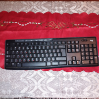 Комплект LOGITECH клавиятура и мишка, снимка 3 - Клавиатури и мишки - 44781502