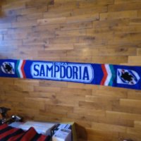 Футболен шал на Сампдория, снимка 1 - Футбол - 42156102