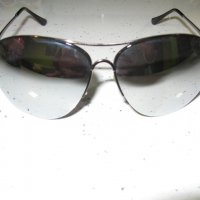 Слънчеви очила тип авиаторски, снимка 1 - Слънчеви и диоптрични очила - 30043378