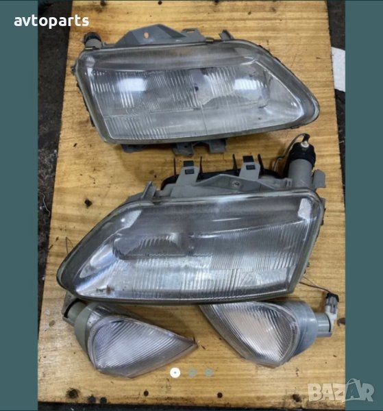 Renault laguna 1998година Десен фар и мигач, снимка 1