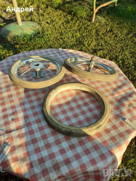 Стари гуми,колела #3, снимка 1