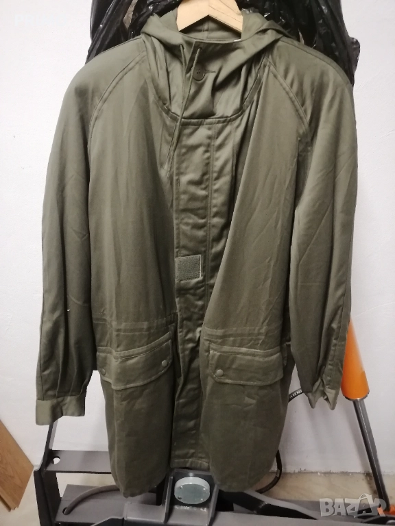 Анурак с подплата и качулка, снимка 1