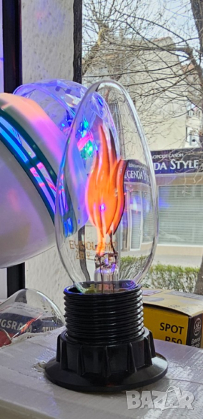 Лампа тлееш пламък цокъл Е14- красива декорация за вашия дом, заведение или магазин, снимка 1