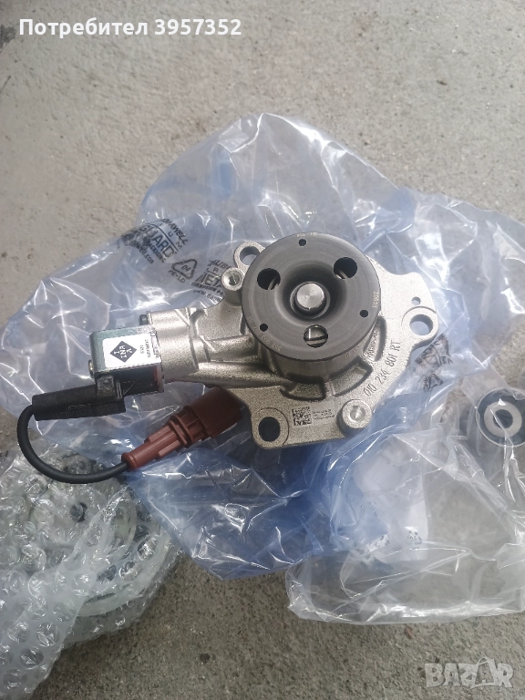 Ангренажен комплект с ремък маслена помпа за wv, skodа ,audi,seat 2.0 tdi 150,, снимка 1