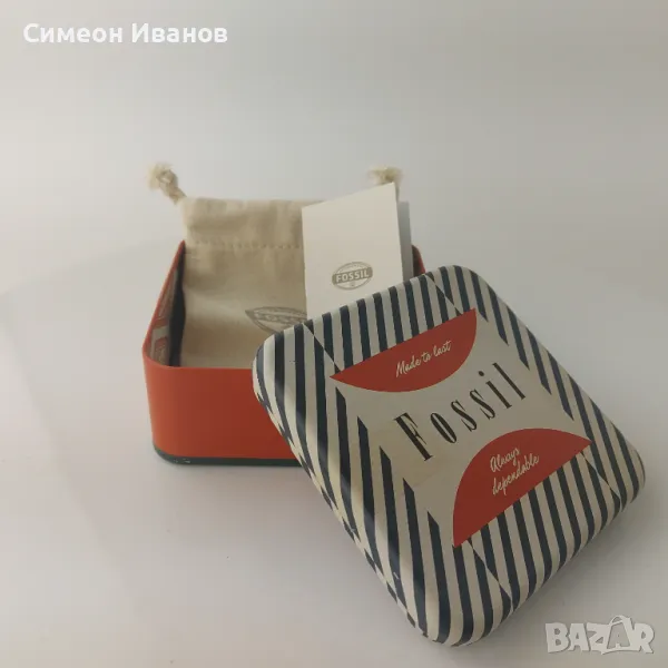 Интересна метална кутия от часовник Фосил Fossil #5592, снимка 1