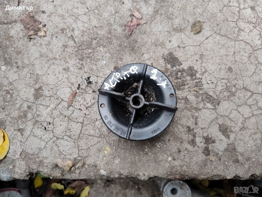 Винт Резервна Гума За Опел Астра Ф 1994г / Opel Astra F 1994y, снимка 1