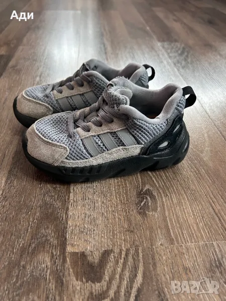 Детски маратонки adidas , снимка 1