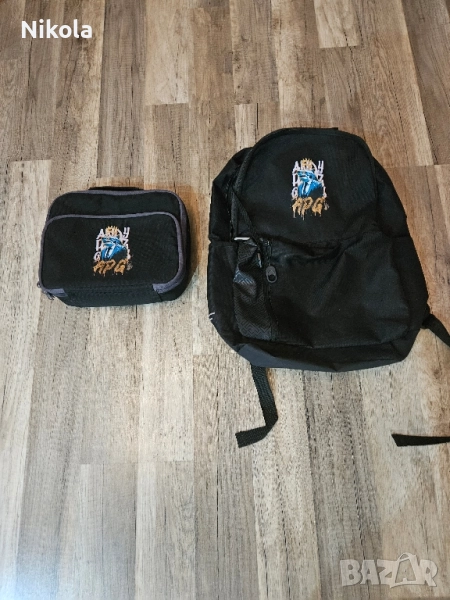 Ученическа раница + подарък. , снимка 1