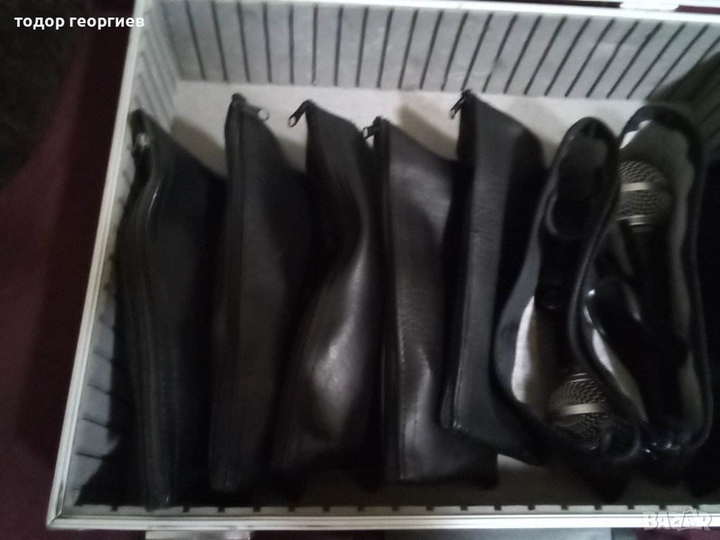 Продавам 8 бр.Shure SM 58  с куфар ., снимка 1