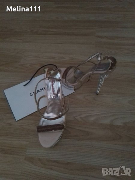 Дамски обувки на висок ток с камъни, снимка 1