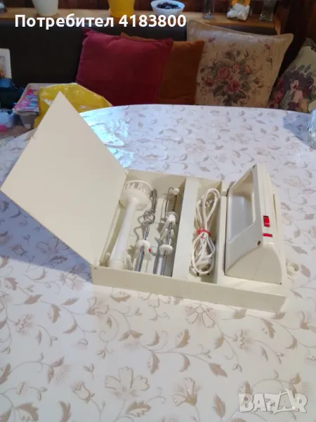 Продавам мигсер за разбиване и месене на тесто закупен в далечната 1978 г., снимка 1