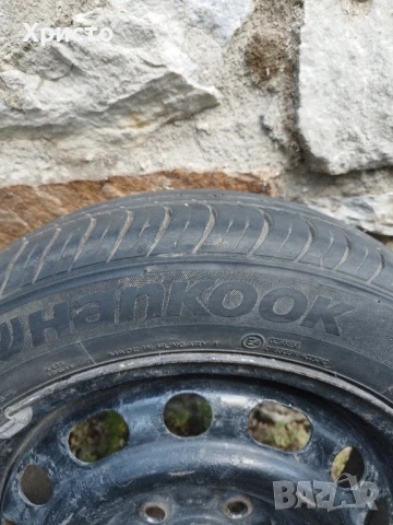 Продавам гуми с джанти за Мазда.